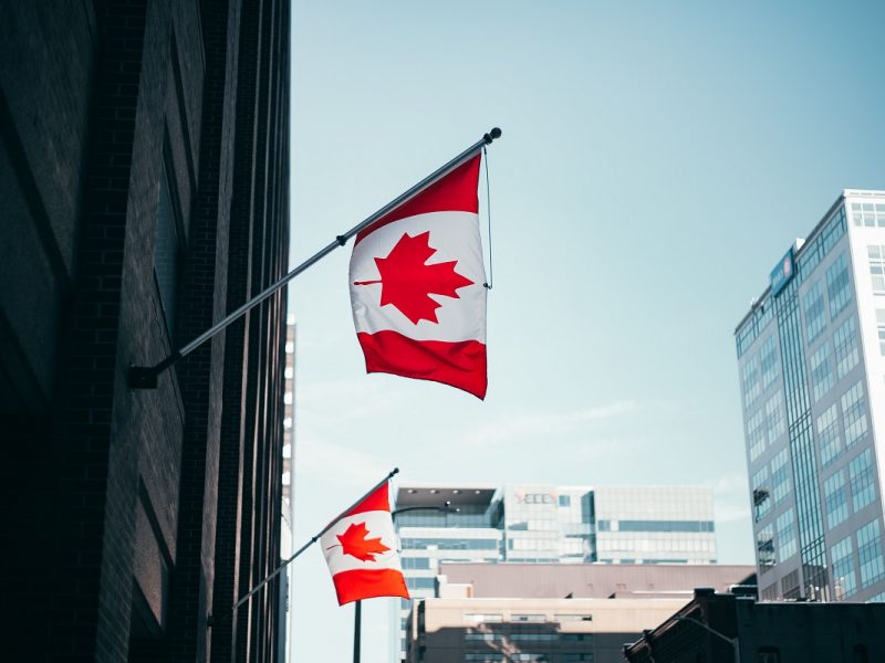 Investing in Canada: Navigating Opportunities in a Dynamic Market